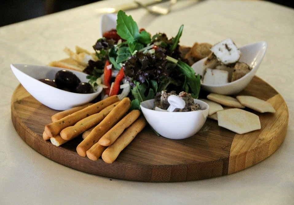Mezzaluna Pizzeria and Restaurant photo 6