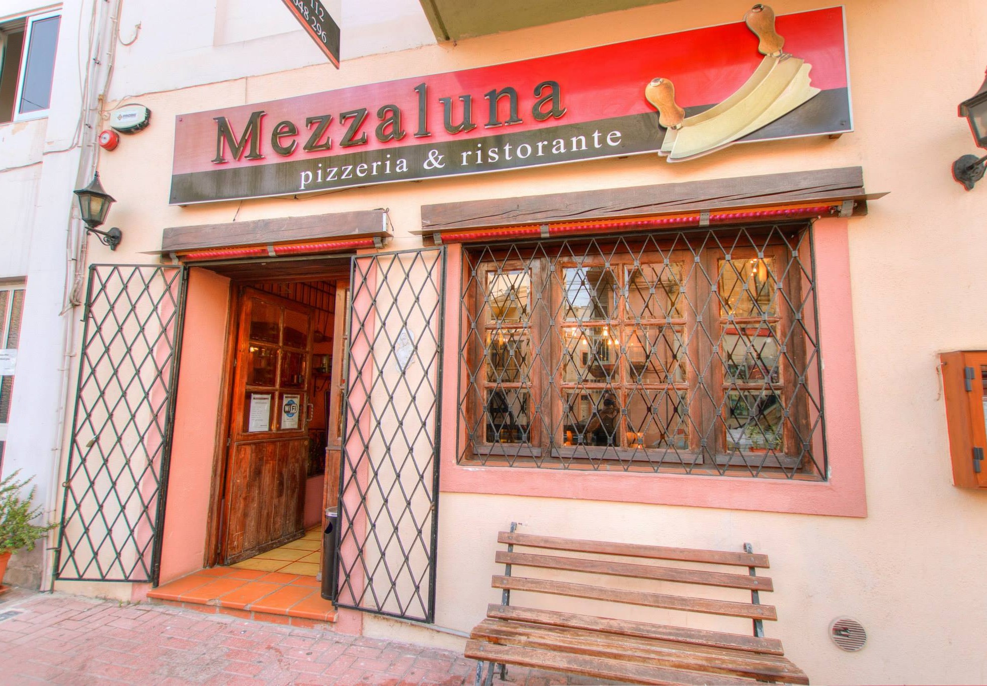 Mezzaluna Pizzeria and Restaurant photo 13