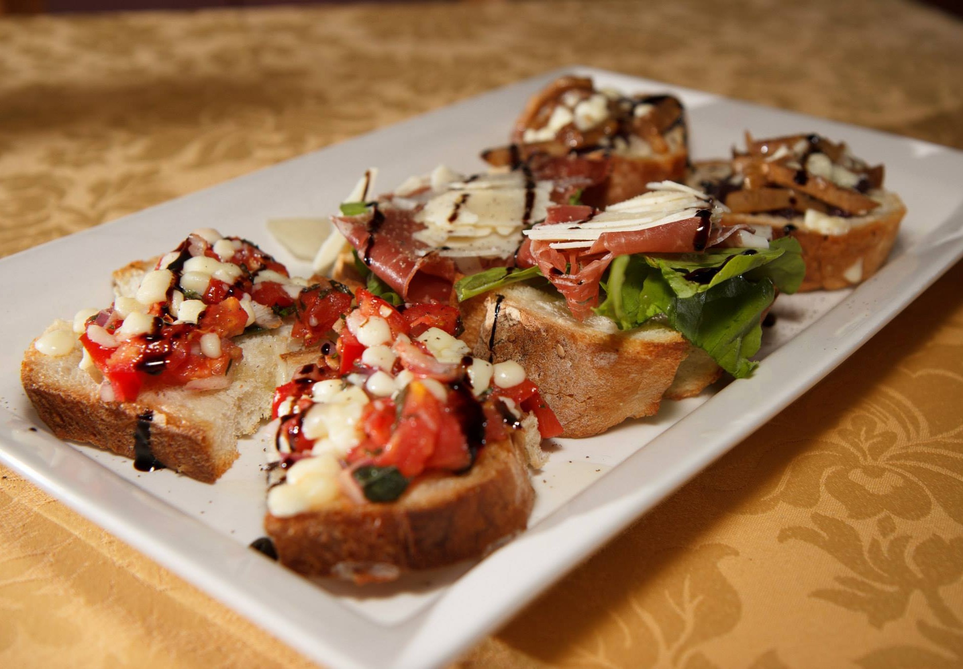 Mezzaluna Pizzeria and Restaurant photo 14