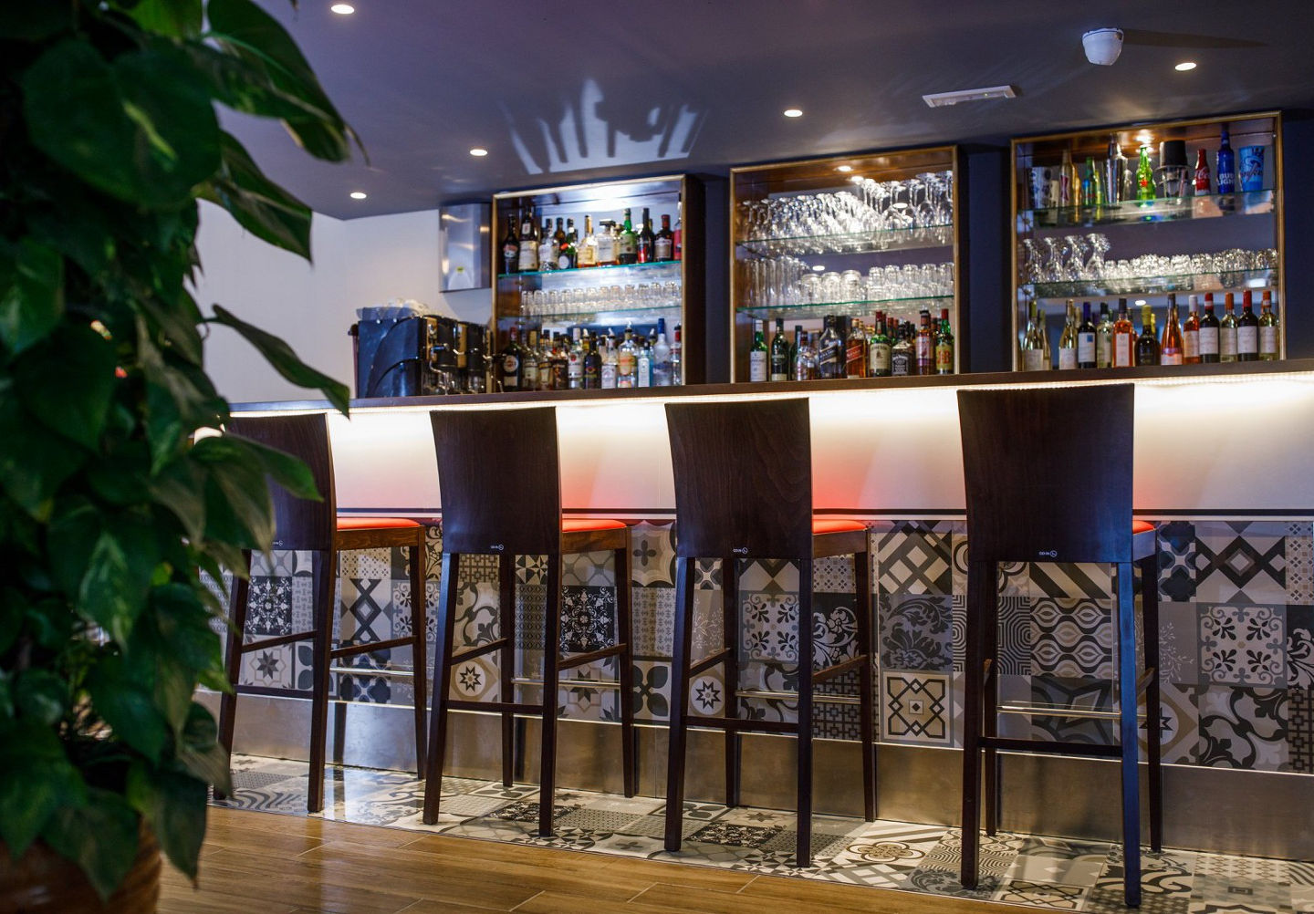 The View - Bar & Kitchen photo 12