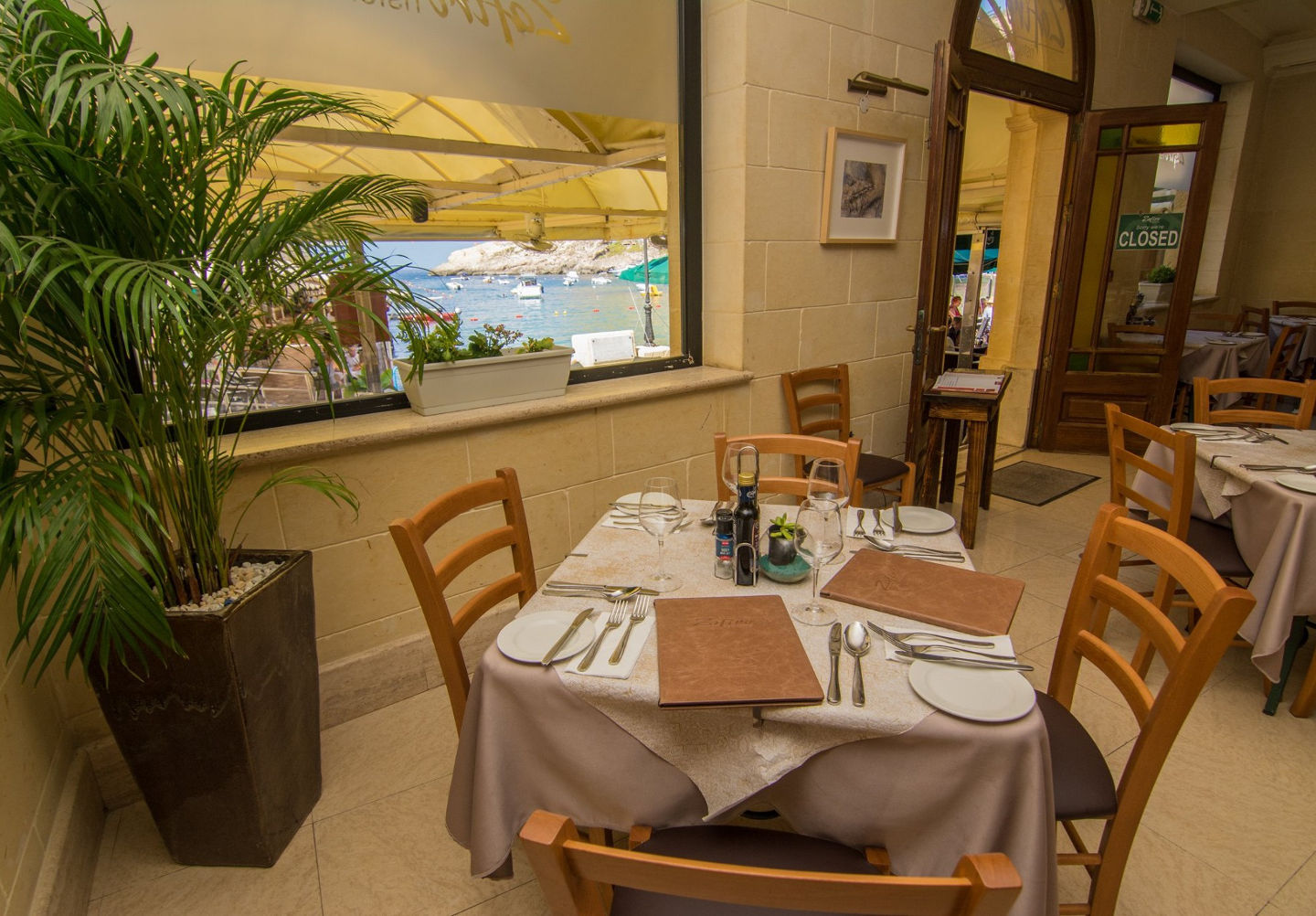 Zafiro Restaurant photo 12