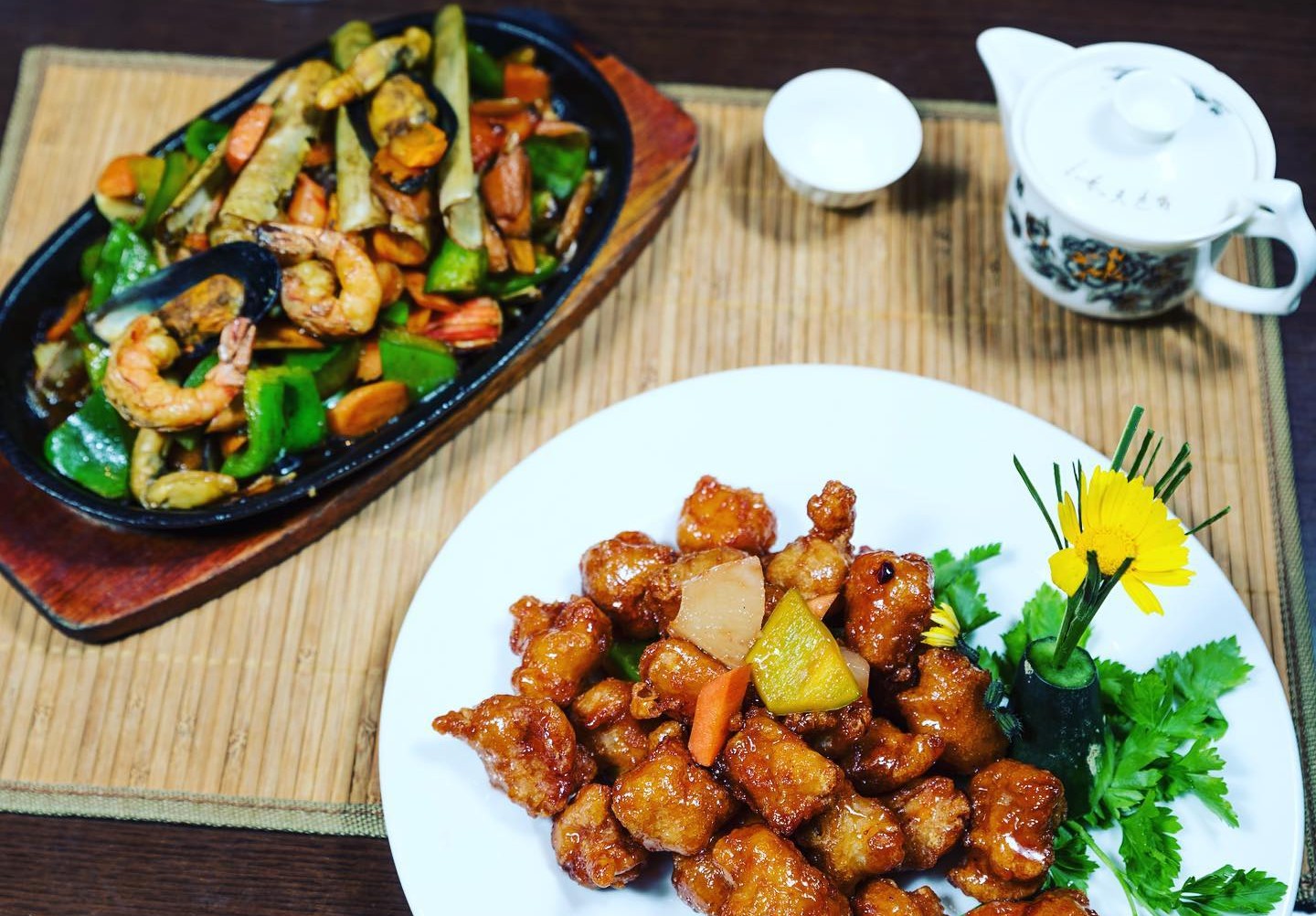 The Flora - Asian Fusion Restaurant Mosta photo 2