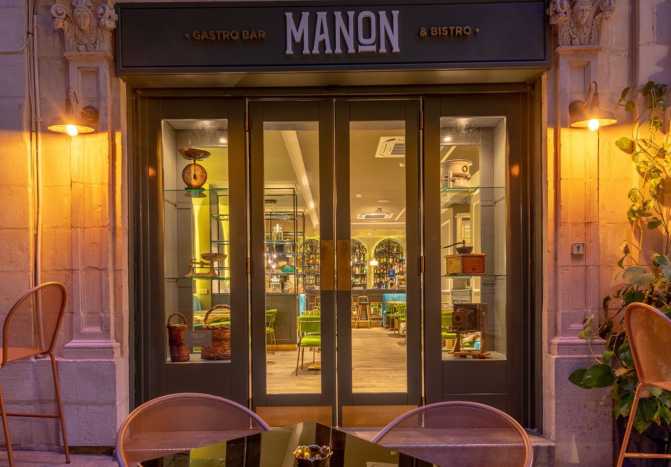 Manon Gastro Bar & Bistro photo 6
