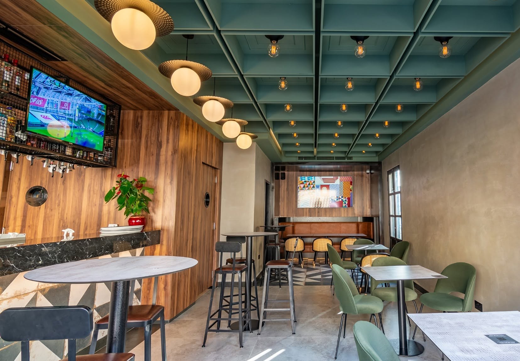 Square Gastro Bar photo 5