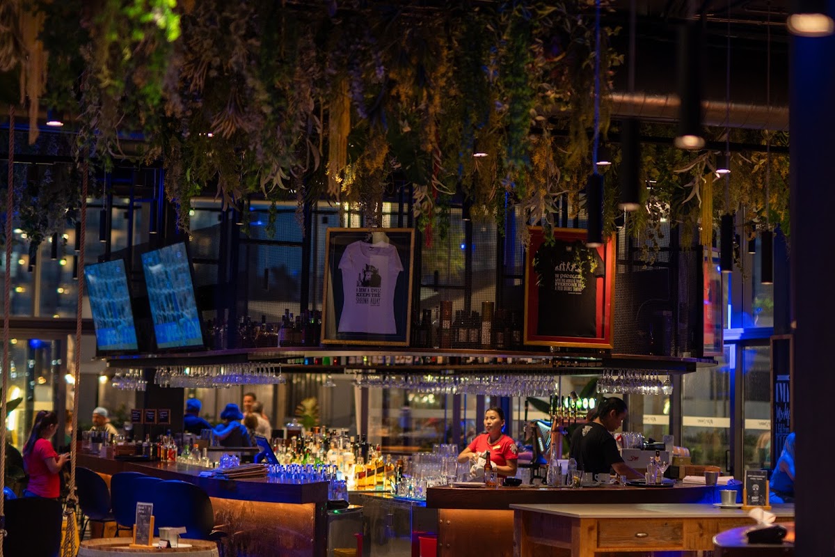 Cheeky Monkey Gastropub