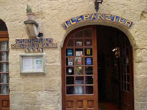 Il-Panzier Restaurant