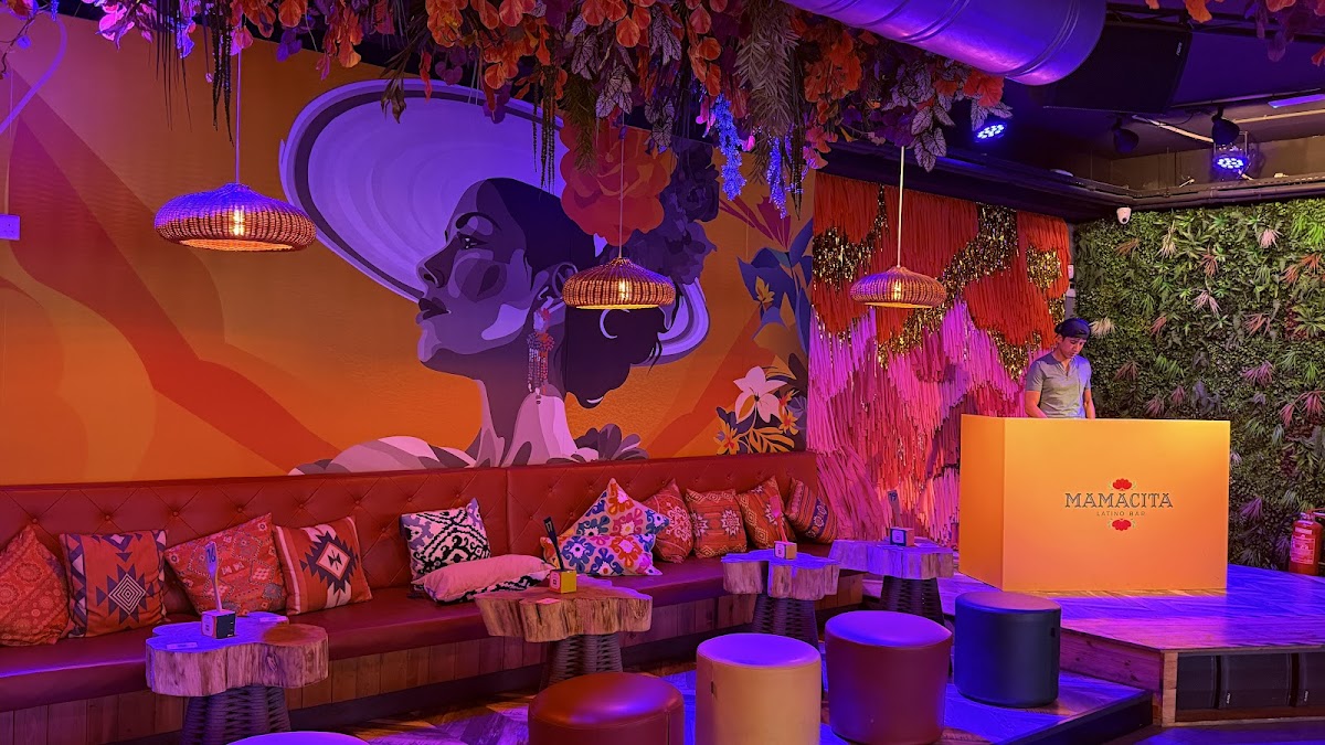 Mamacita Latino Bar photo 3