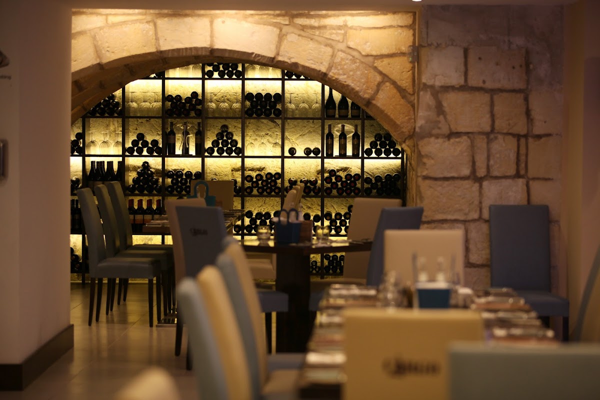 Cargo Bar & Dine